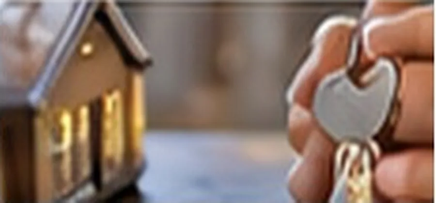 Contextual legal photograph for When to Speak With a Lawyer About a Lease Dispute