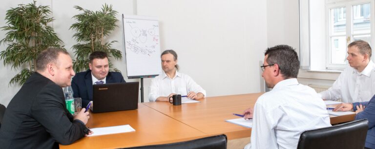 DEXAS Versicherungsmakler GmbH Dresden: Versicherungsberatung und Kontakt